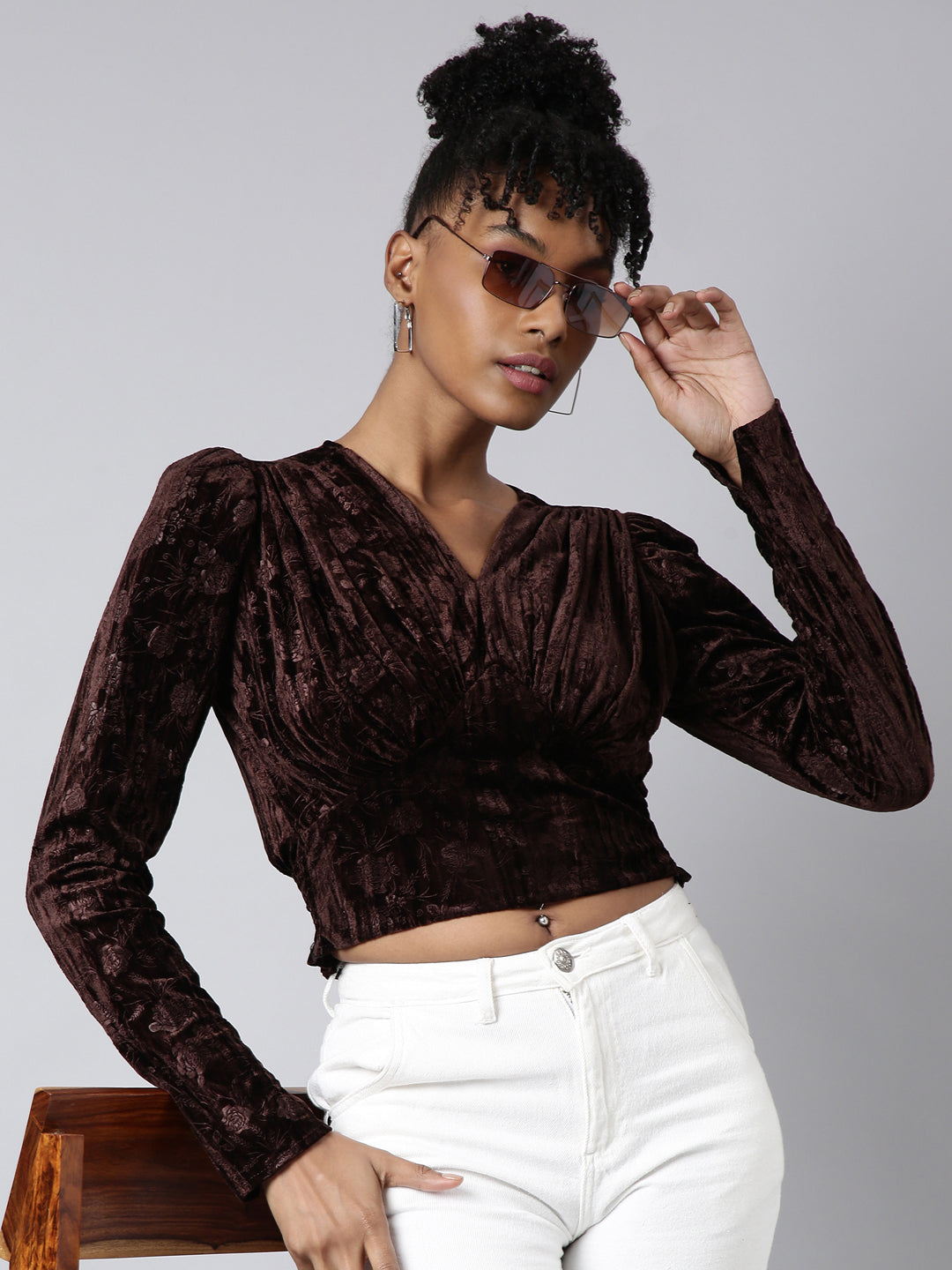 Women's Brown Long Sleeves V-Neck Self Design Cinched Waist Crop Top