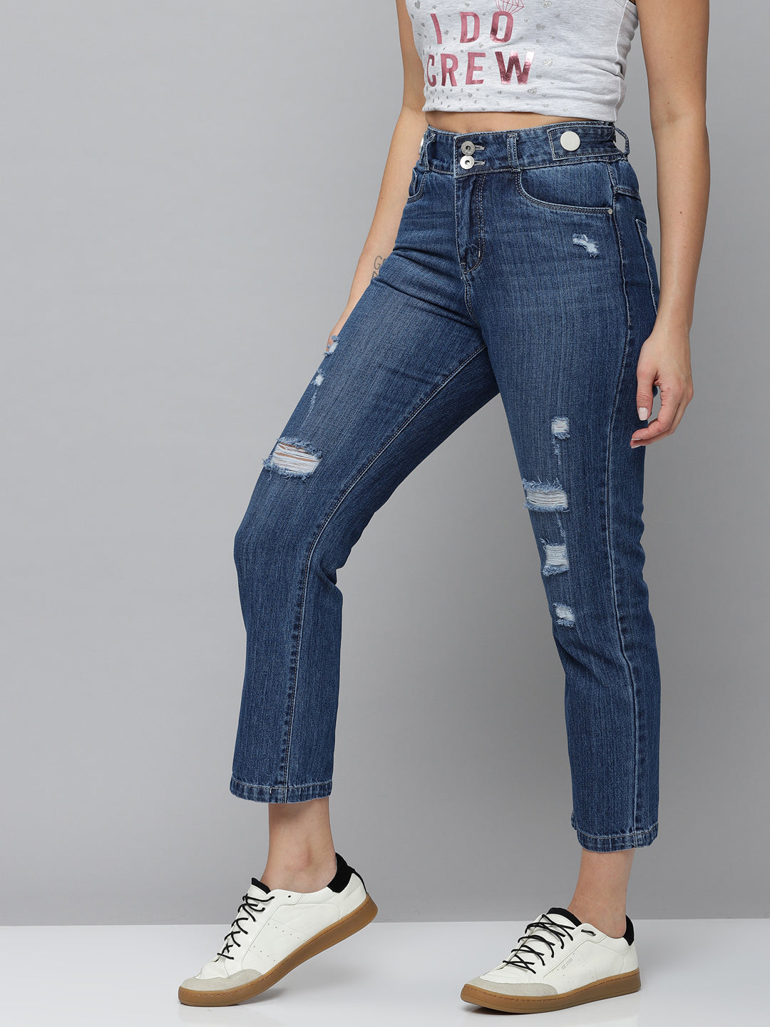 Women's Navy Blue Jean Relaxed Fit High-Rise Mildly Distressed Light Fade Stretchable Jeans