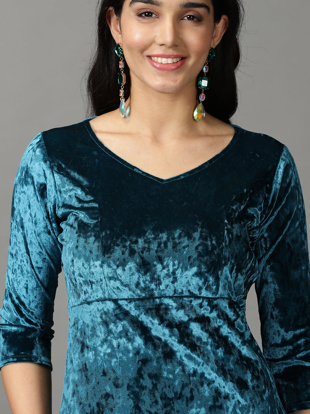 Women's Turquoise Blue V-Neck Mermaid Sequin Velvet Sheath Maxi Dress