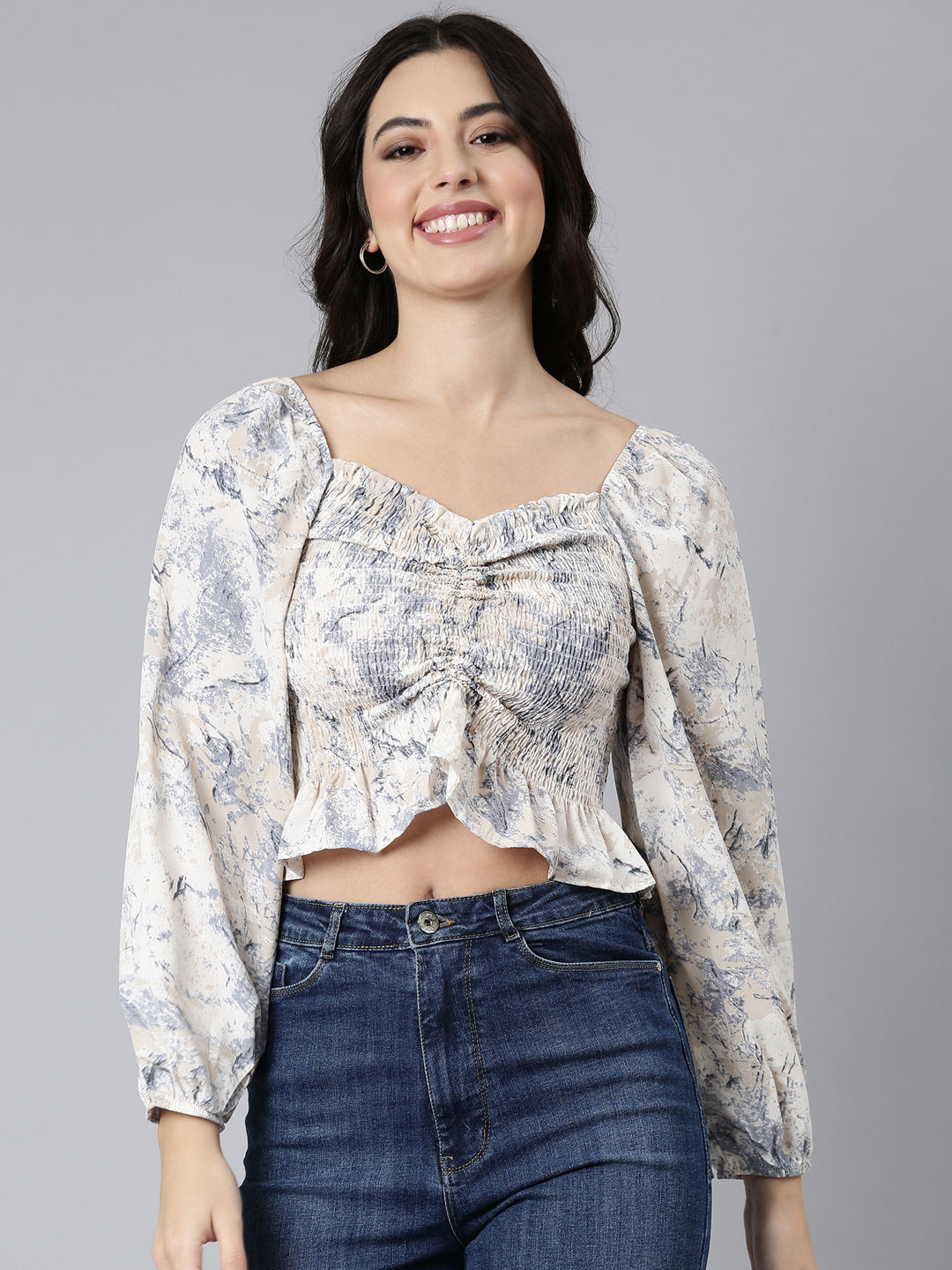 Women's Cream Printed Sweetheart Neck Puff Sleeves Crop Fitted Top