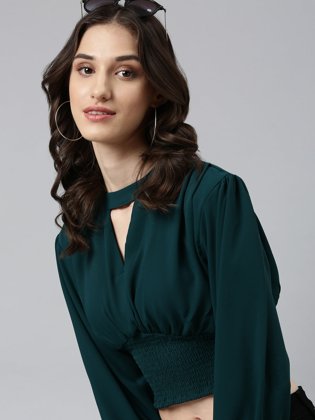 Women's Green Keyhole Neck Cuffed Sleeves Smocked Empire Crop Top