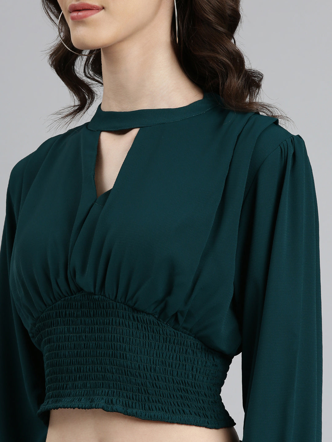 Women's Green Keyhole Neck Cuffed Sleeves Smocked Empire Crop Top