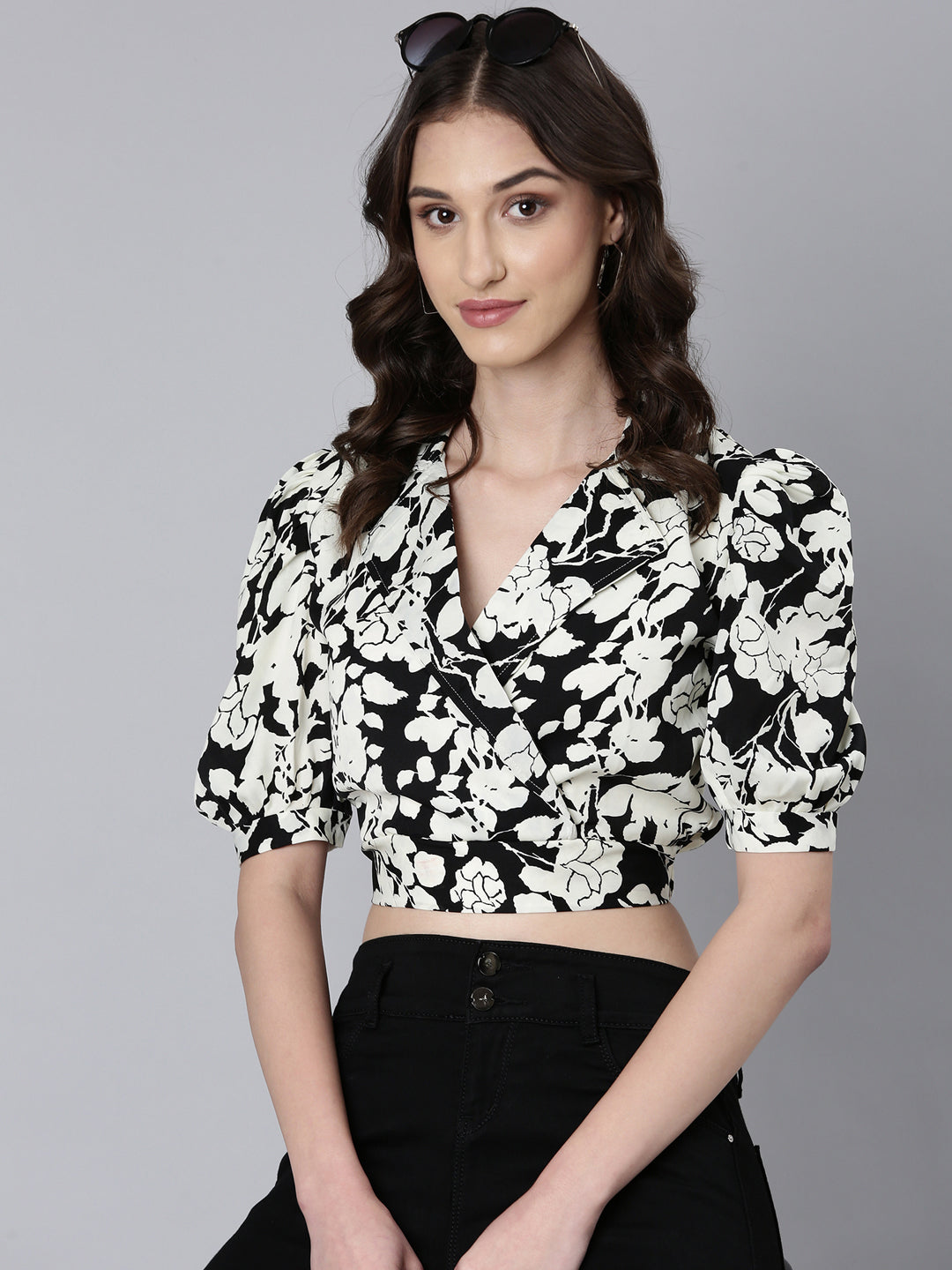 Women's Off White Floral Printed Puffed Sleeve Shirt Collar Wrap Crop Top