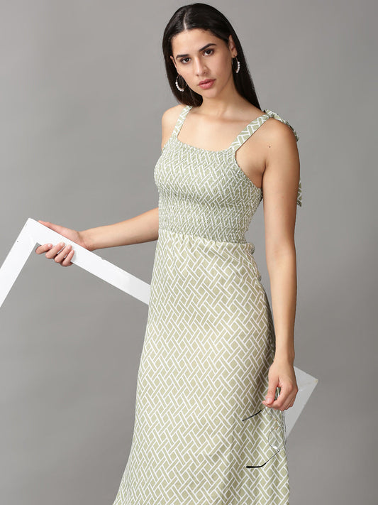 Women's Green Geometric Crepe Fit & Flare Dress