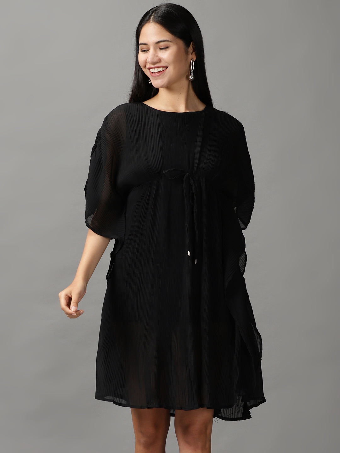 Women's Black Kaftan Short Sleeves Round Neck Dress