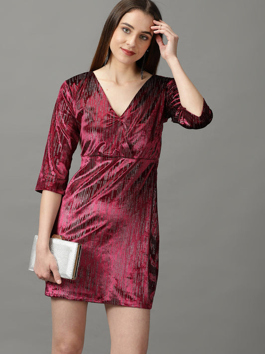 Women's Magenta Embellished Velvet Sheath Dress