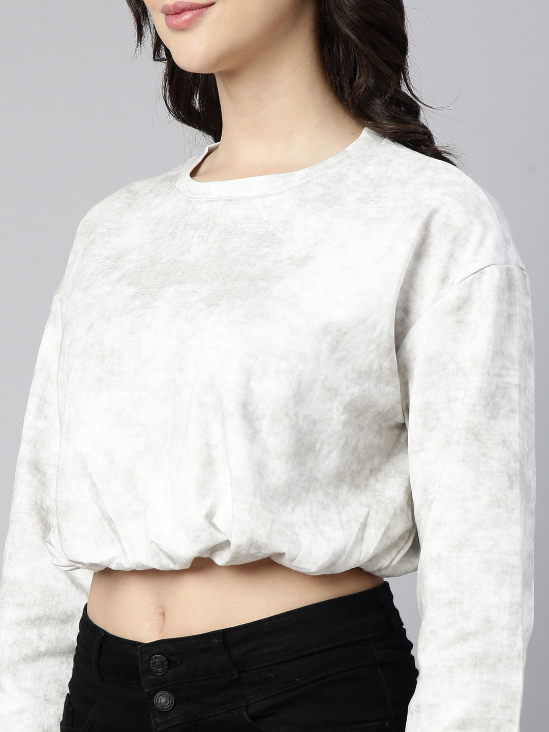 Women's Off White Round Neck Blouson Drop Shoulder Crop Top