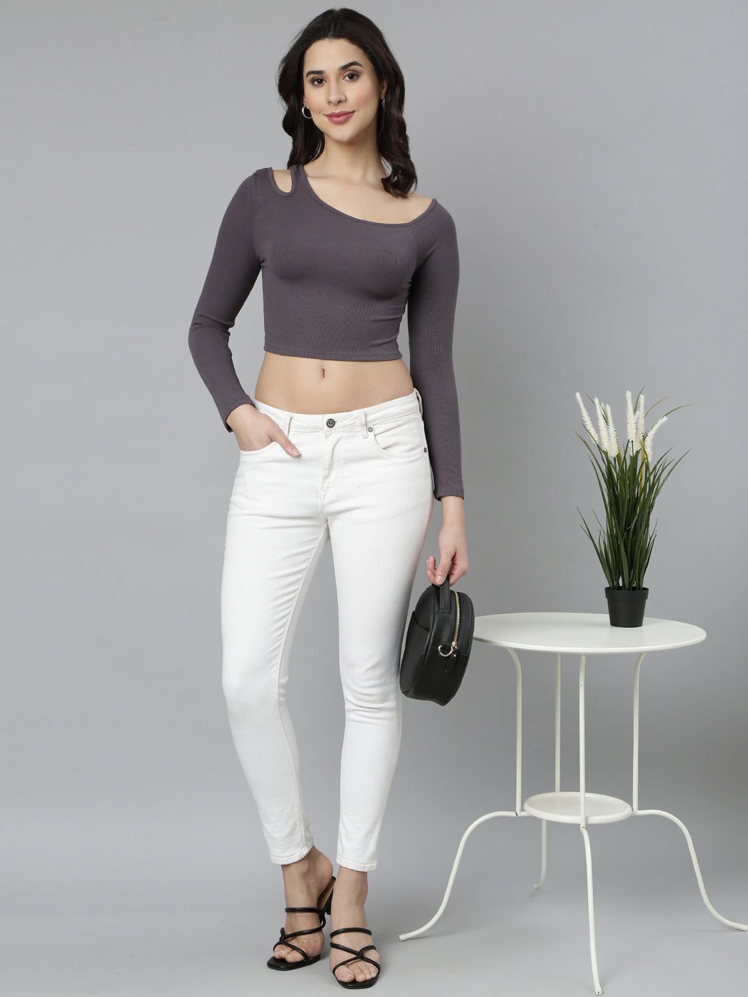 Women's Grey Round Neck Fitted Crop Top
