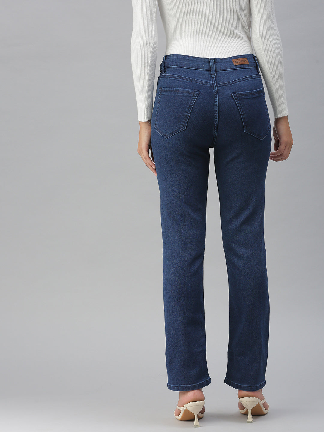 Women's Navy Blue Straight Fit High-Rise Stretchable Jeans