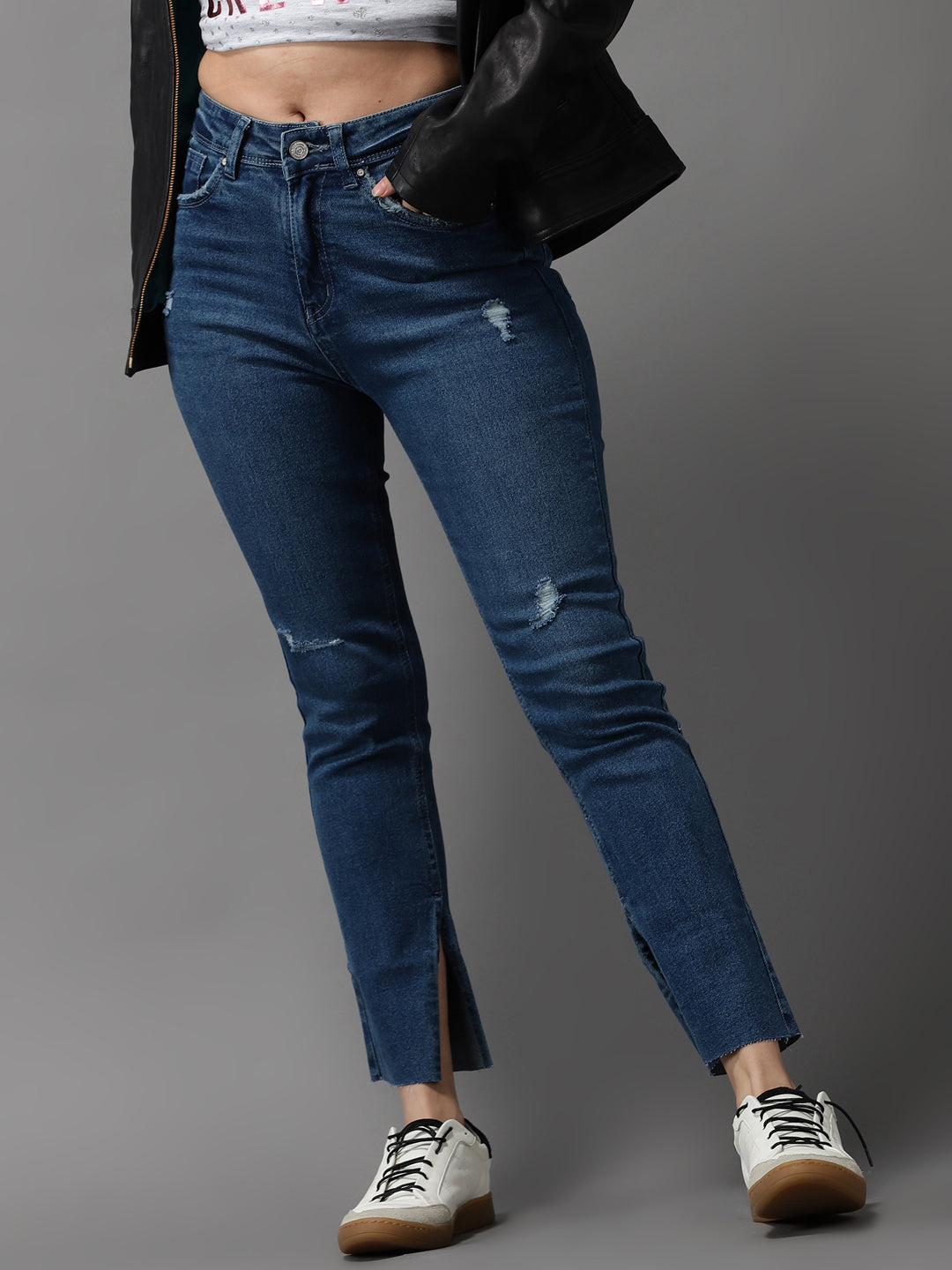 Women's Blue Jean Slim Fit High-Rise Mildly Distressed Light Fade Stretchable Jeans