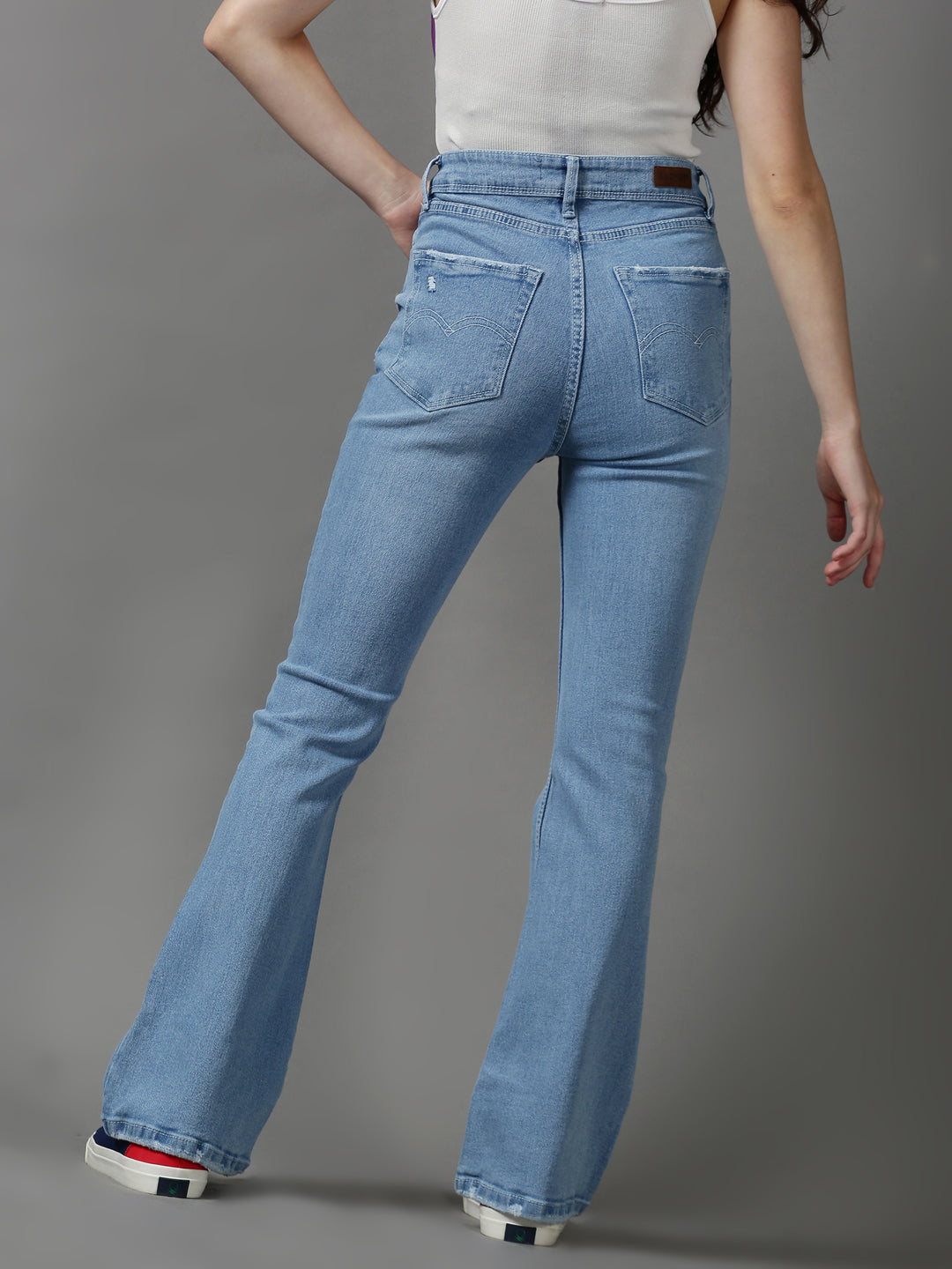Women's Blue Bootcut Mildly Distressed Light Fade Stretchable Denim Jeans