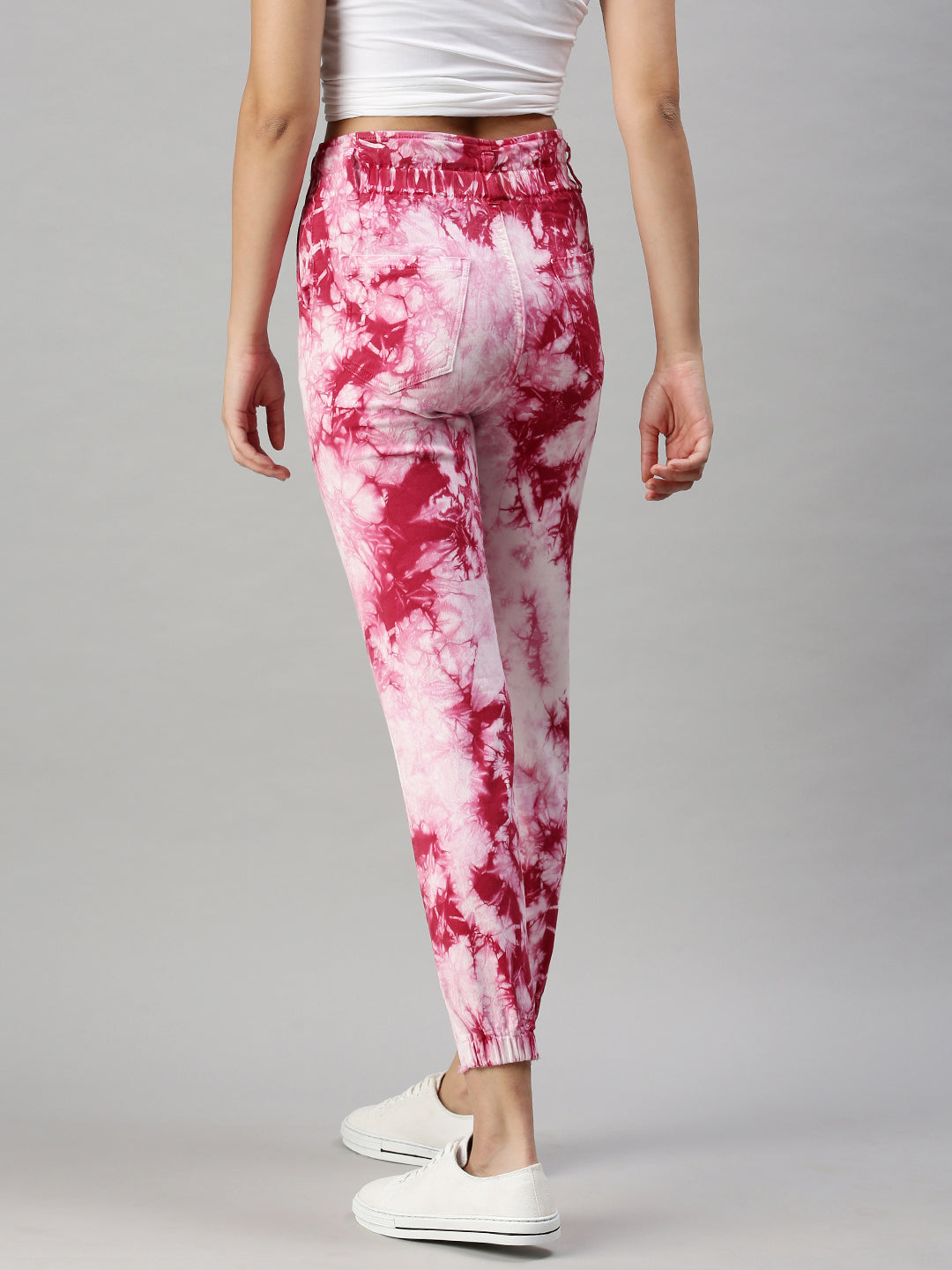 Women's Pink High-Rise Bleached Stretchable Cotton Mom Fit Clean Look Jeans