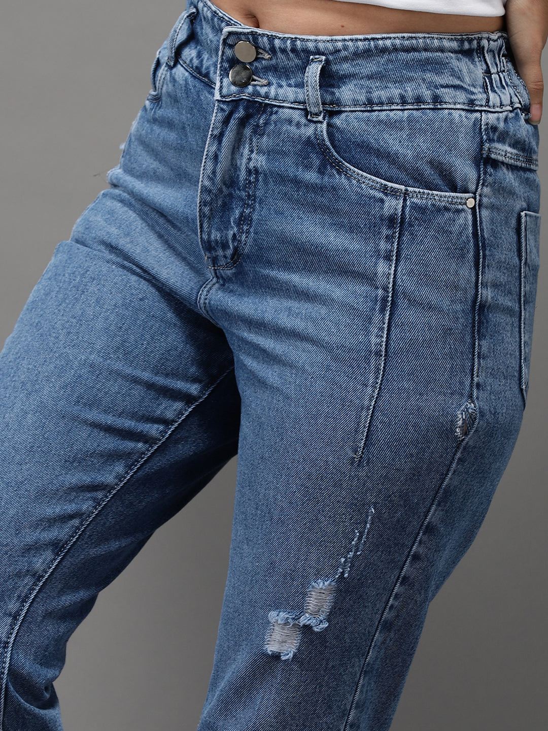 Women's Blue Jean Straight Fit High-Rise Mildly Distressed Light Fade Jeans