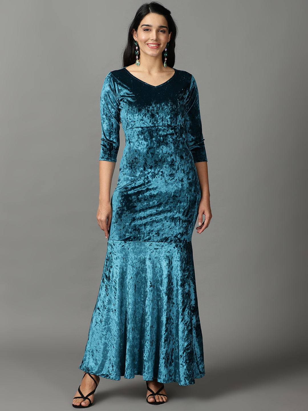 Women's Turquoise Blue V-Neck Mermaid Sequin Velvet Sheath Maxi Dress